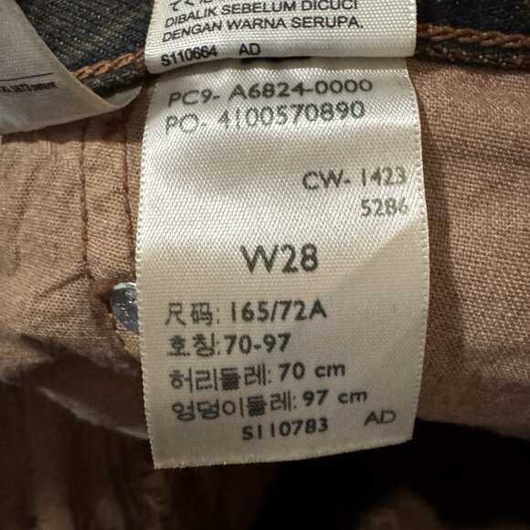 Levi’s 501 Premium 150th Anniversary Jeans Women W28 tree Button Fly Straight - Picture 8 of 13